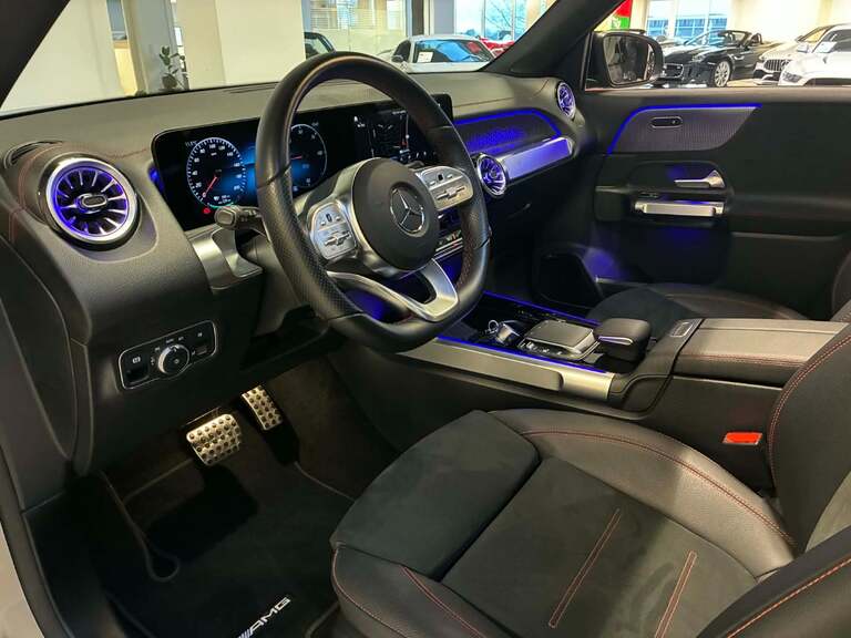 Mercedes EQB300