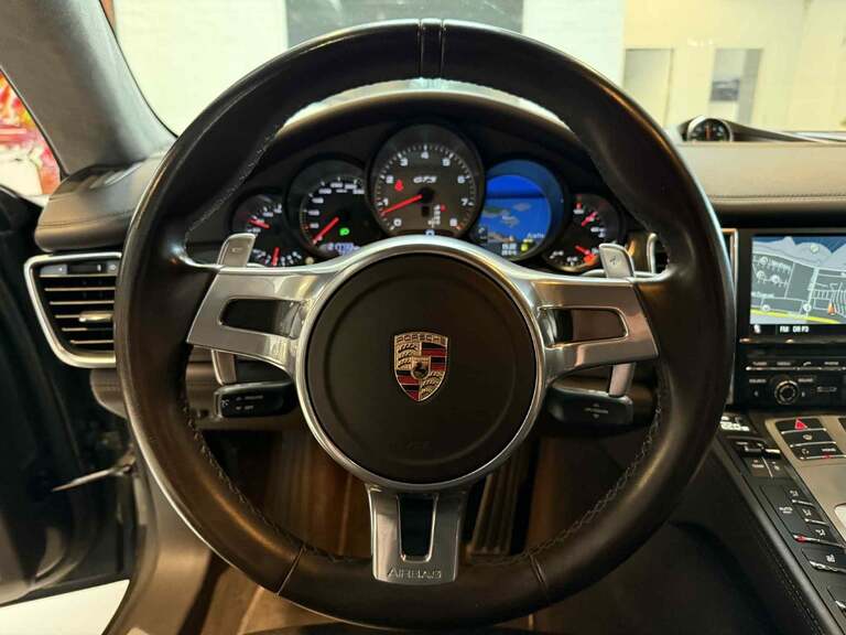 Porsche Panamera GTS