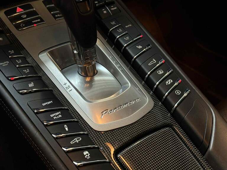 Porsche Panamera GTS