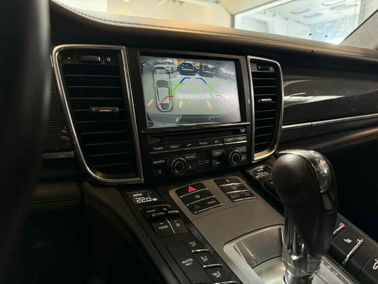Porsche Panamera GTS