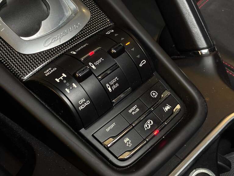 Porsche Cayenne GTS