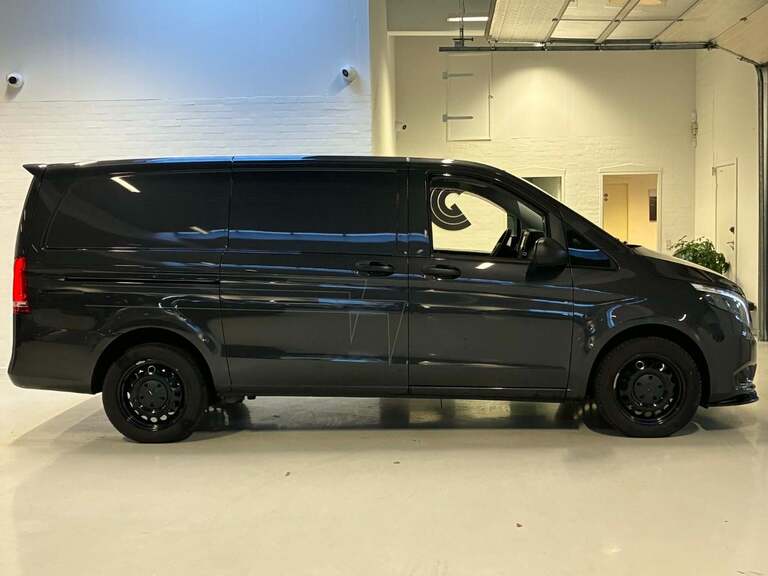Mercedes Vito 114