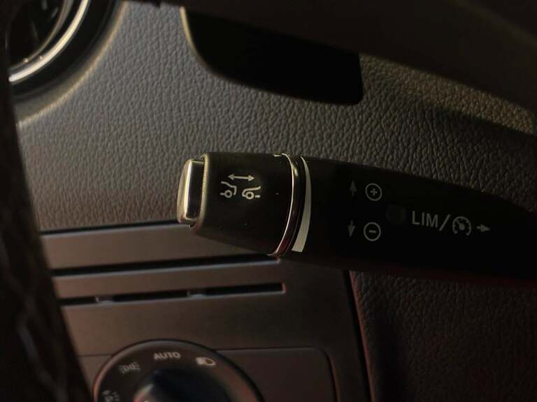 Mercedes Vito 114