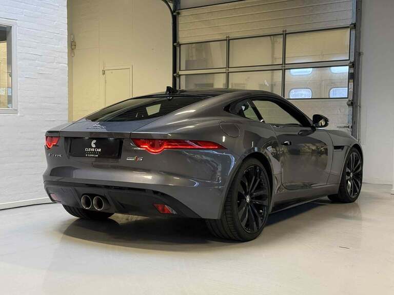 Jaguar F-Type