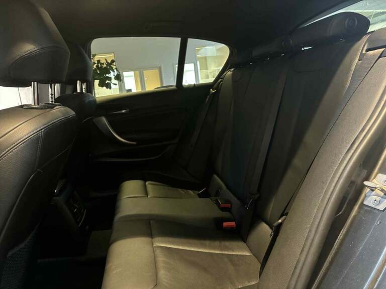 BMW 118i
