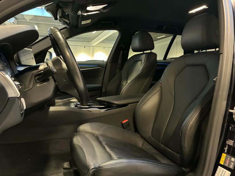 BMW 530e