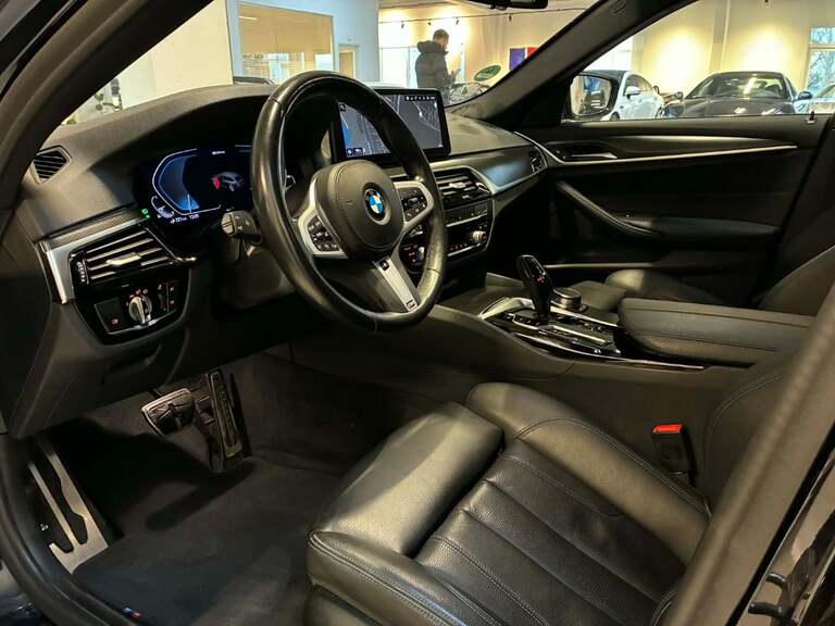 BMW 530e