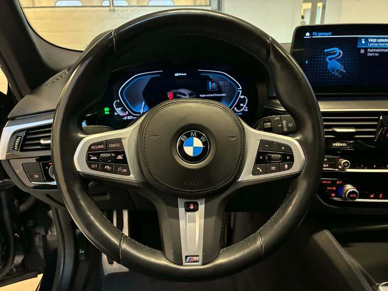 BMW 530e