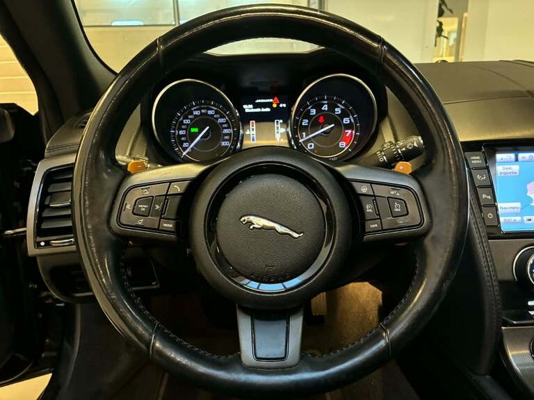 Jaguar F-Type
