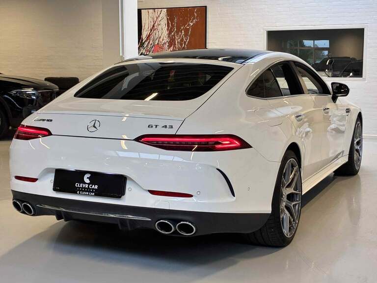 Mercedes AMG GT 43