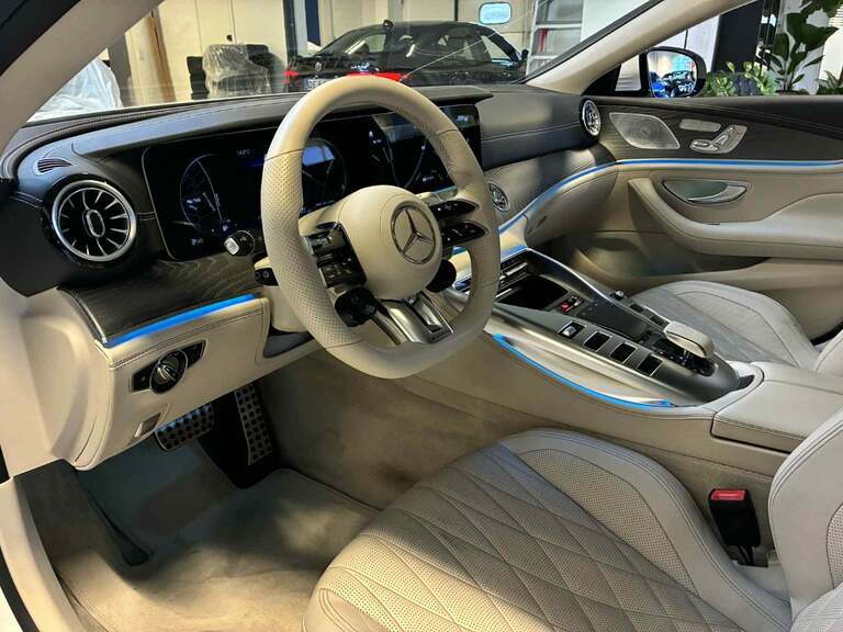 Mercedes AMG GT 43