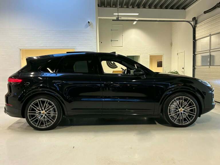 Porsche Cayenne Turbo