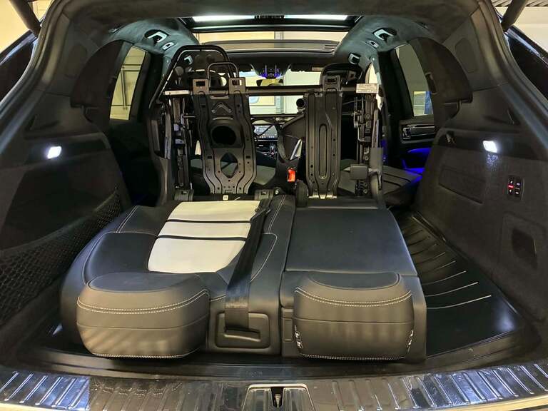 Porsche Cayenne Turbo