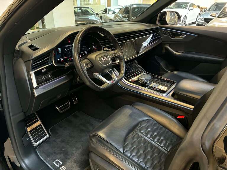 Audi RS Q8