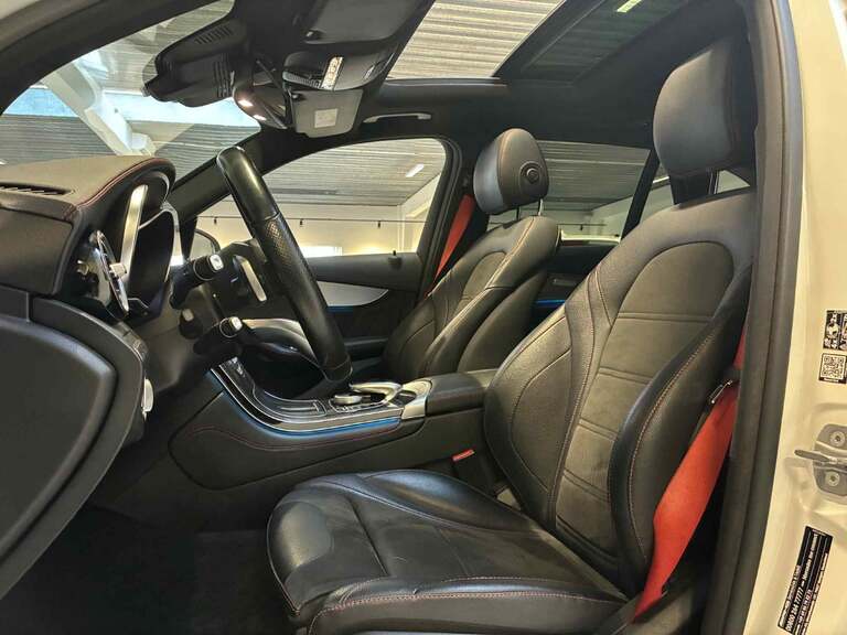 Mercedes GLC43