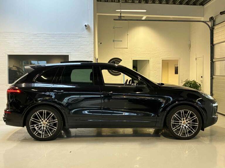 Porsche Cayenne S