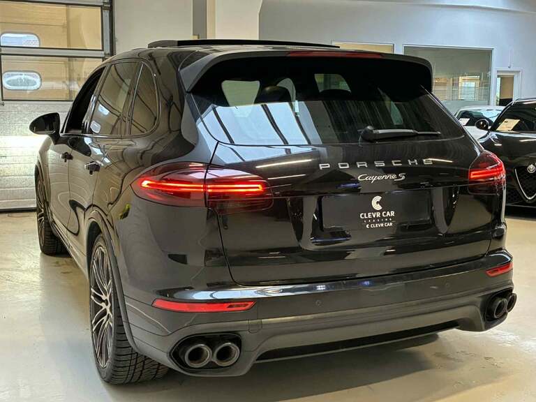 Porsche Cayenne S