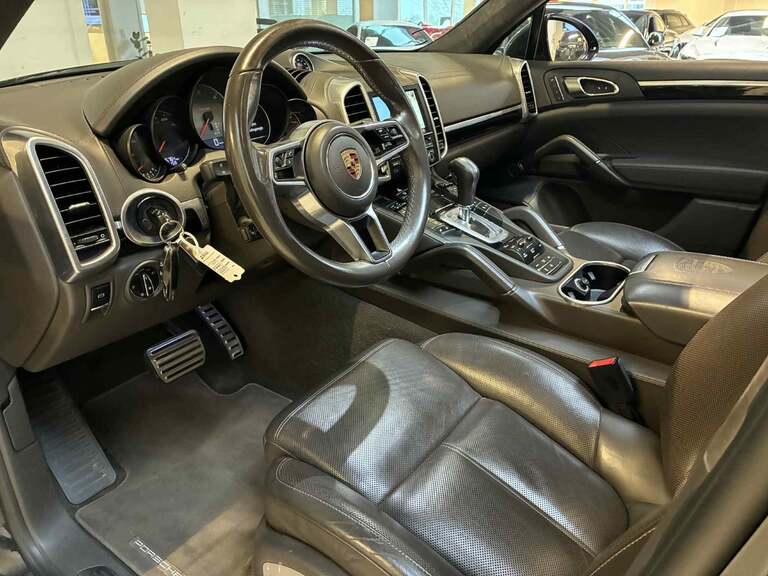 Porsche Cayenne S