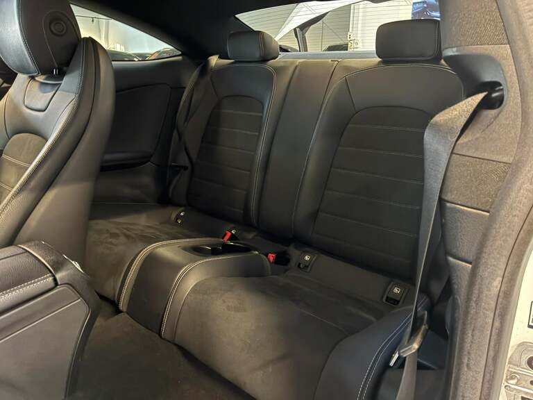 Mercedes C200