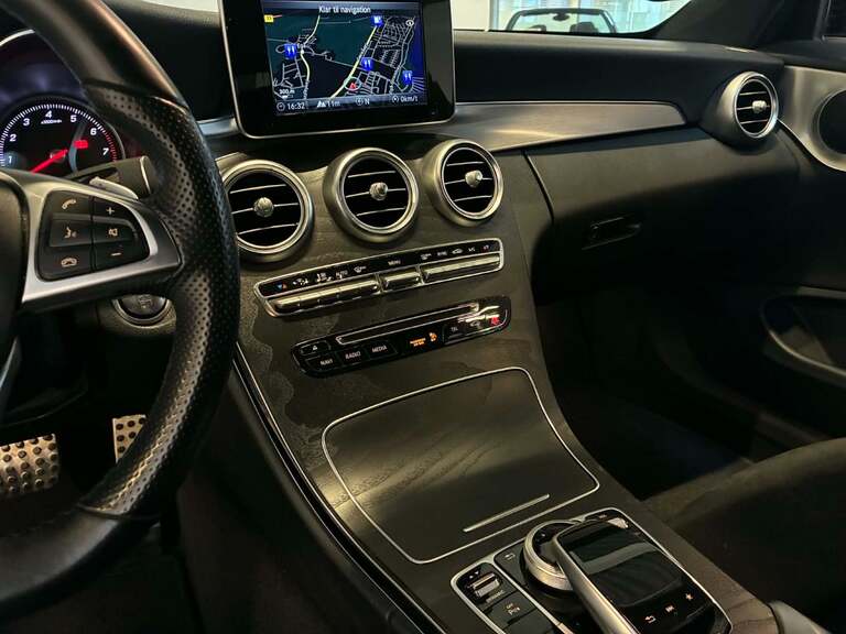 Mercedes C200