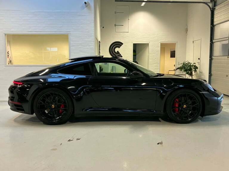 Porsche 911 Carrera 4S