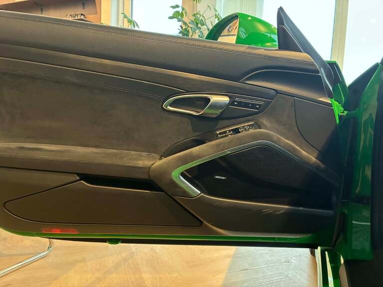 Porsche 718 Boxster GTS