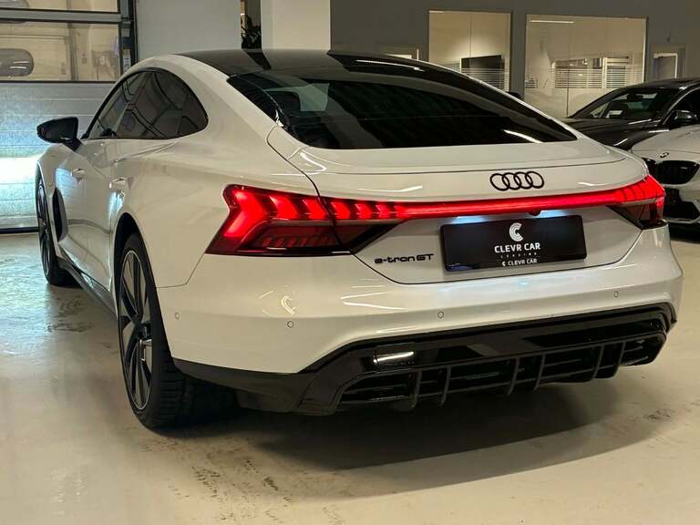 Audi e-tron GT