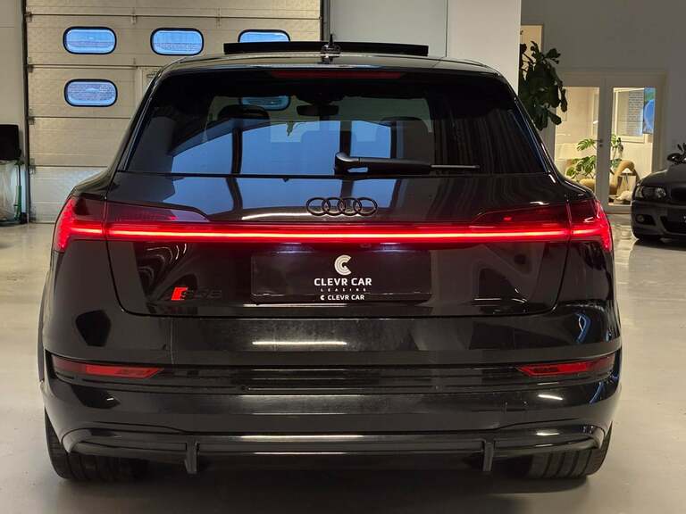 Audi e-tron S