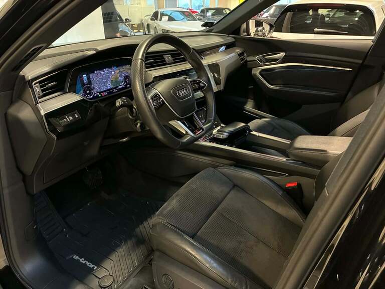 Audi e-tron S