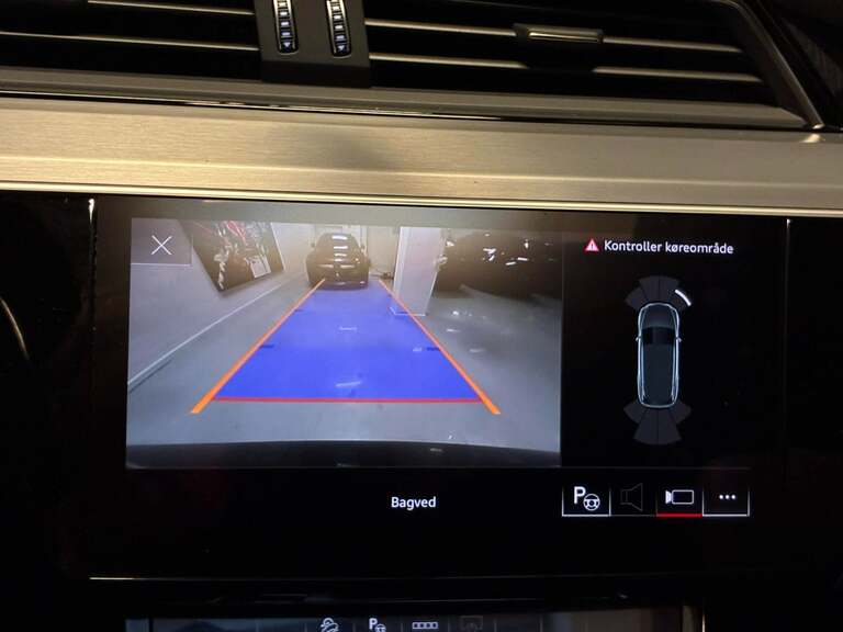 Audi e-tron S