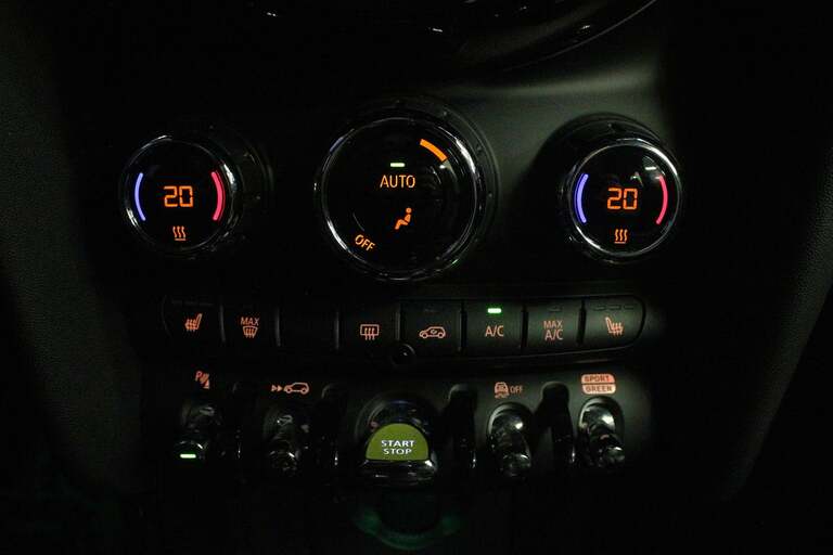 MINI Cooper SE