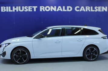 Peugeot e-308