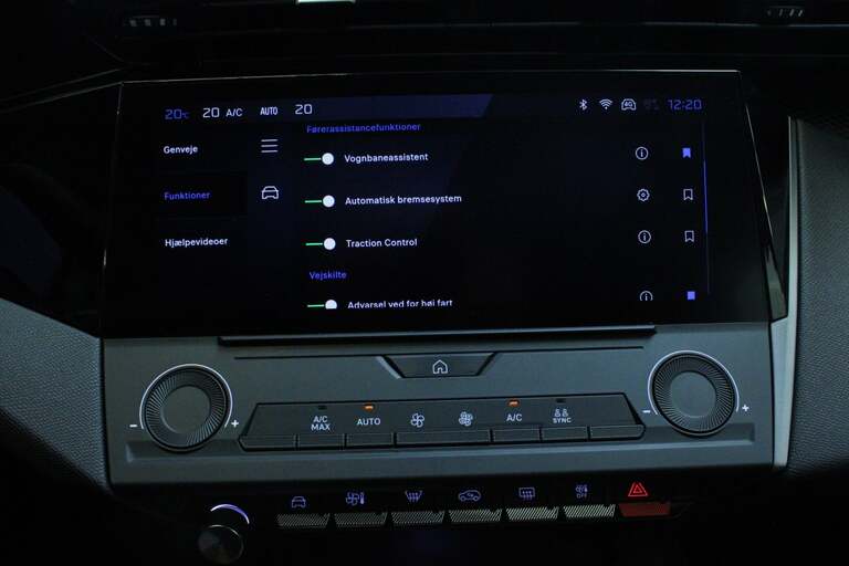 Peugeot e-308
