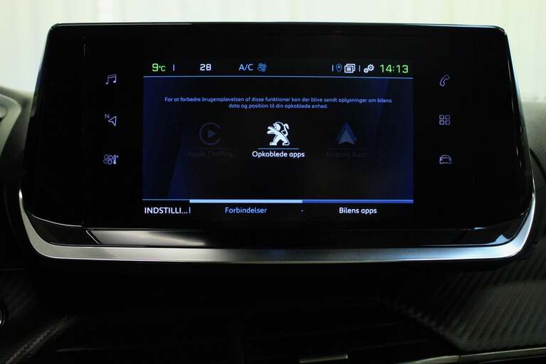 Peugeot e-2008