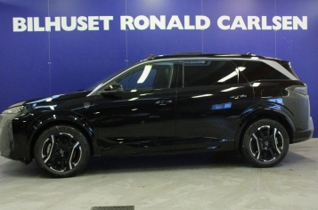 Peugeot e-5008