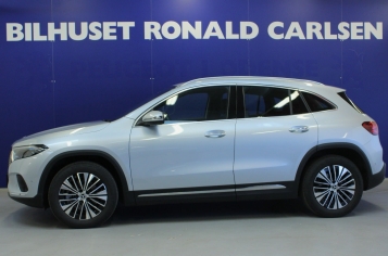 Mercedes EQA300