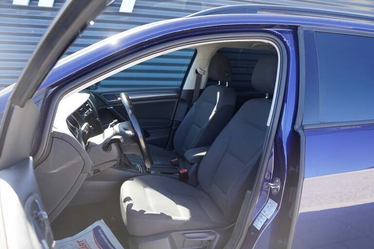 VW Golf VII