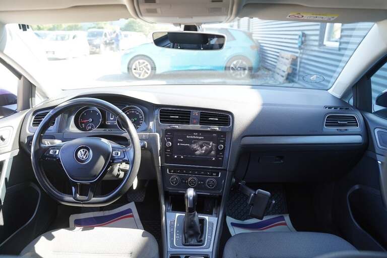 VW Golf VII
