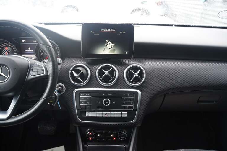 Mercedes A180 d