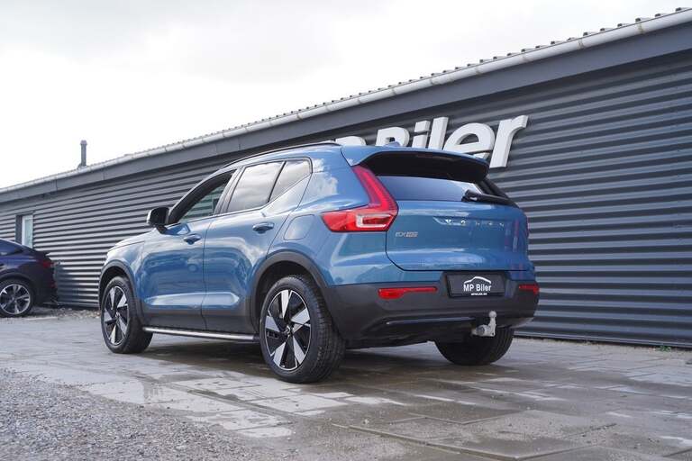 Volvo EX40