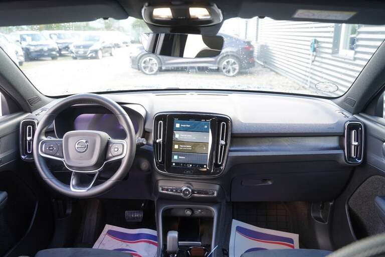 Volvo EX40