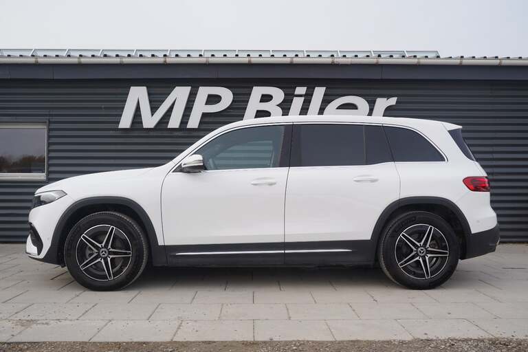 Mercedes EQB250+
