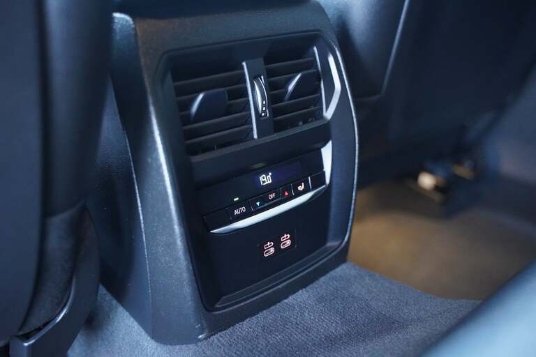 BMW 320e
