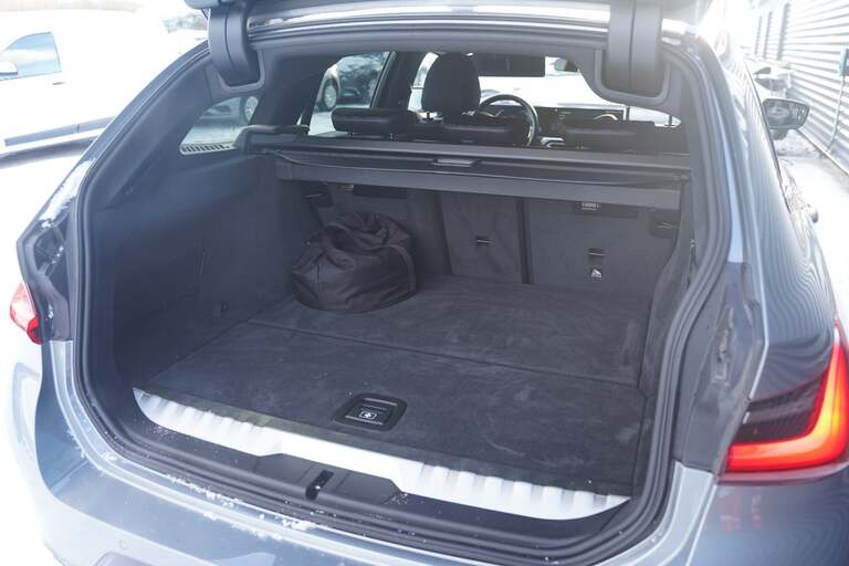 BMW 320e