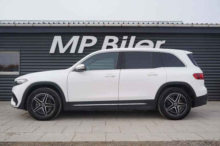 Mercedes EQB250+