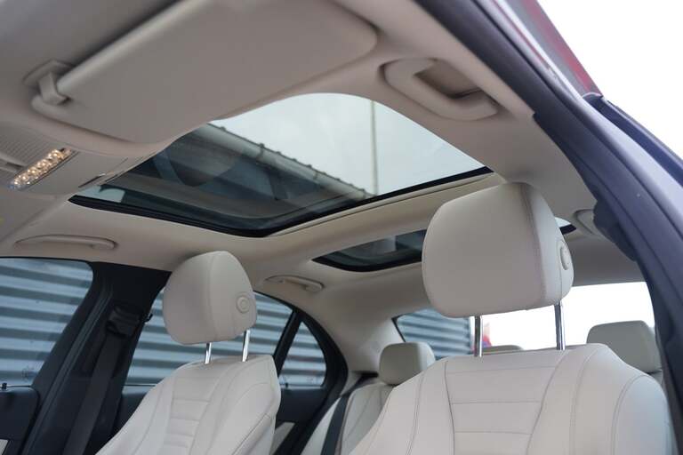 Mercedes E350 e