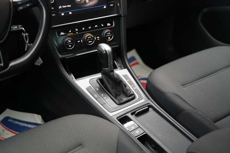 VW Golf VII