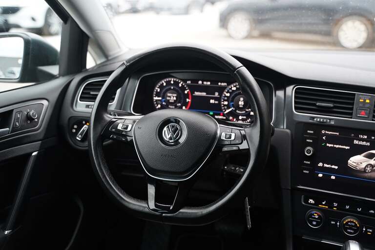 VW Golf VII