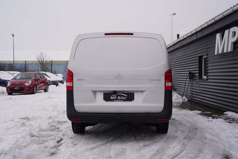 Mercedes Vito 114