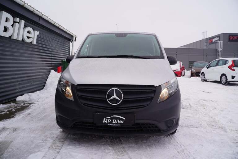 Mercedes Vito 114